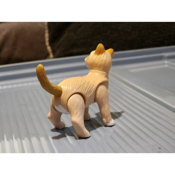 Cat Barbie - Picture 2 of 3